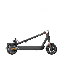 Učitajte sliku u preglednik galerije, Xiaomi Mi Electric Scooter 5 PRO električni romobil crni