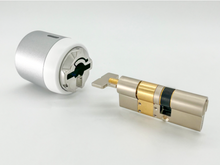 Učitajte sliku u preglednik galerije, tedee Bar adapter za tedee GO bravu