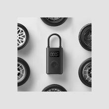 Učitajte sliku u preglednik galerije, Xiaomi Portable Electric Air Compressor 2 prijenosna pumpa