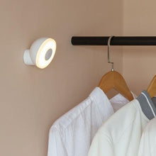 Učitajte sliku u preglednik galerije, Xiaomi Mi Motion Night Light 2 (BLUETOOTH) noćna svjetiljka sa senzorom pokreta