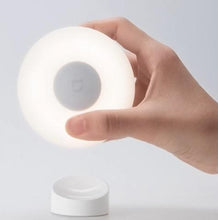 Učitajte sliku u preglednik galerije, Xiaomi Mi Motion Night Light 2 (BLUETOOTH) noćna svjetiljka sa senzorom pokreta