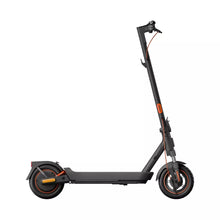 Učitajte sliku u preglednik galerije, Xiaomi Mi Electric Scooter 5 Max električni romobil
