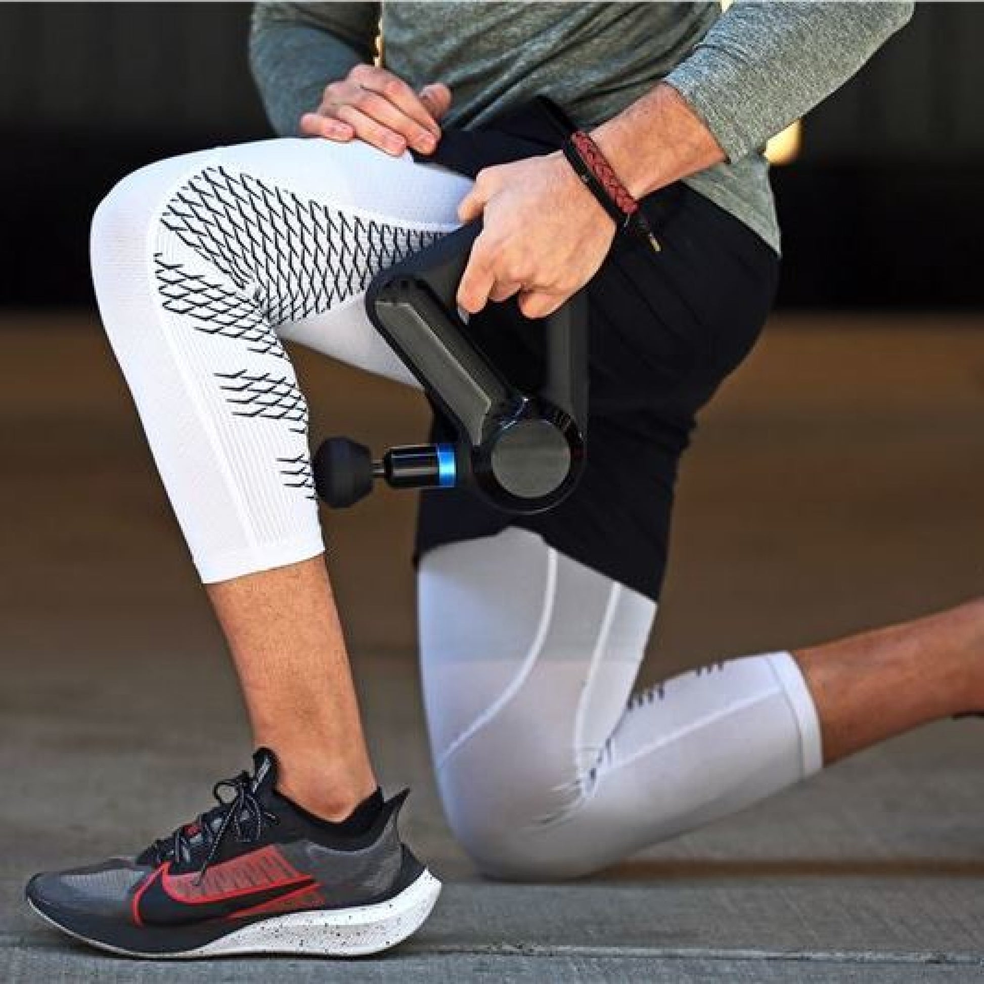 Theragun Elite Black Slobodno Vrijeme